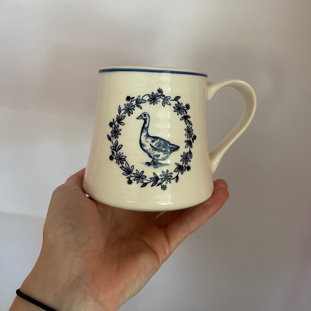 Molly Hatch / Anthropologie Goose Mug